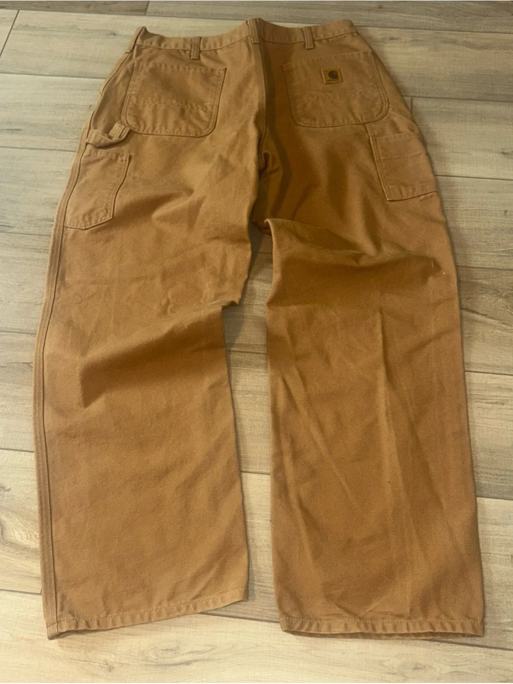 Carhartt classic brown